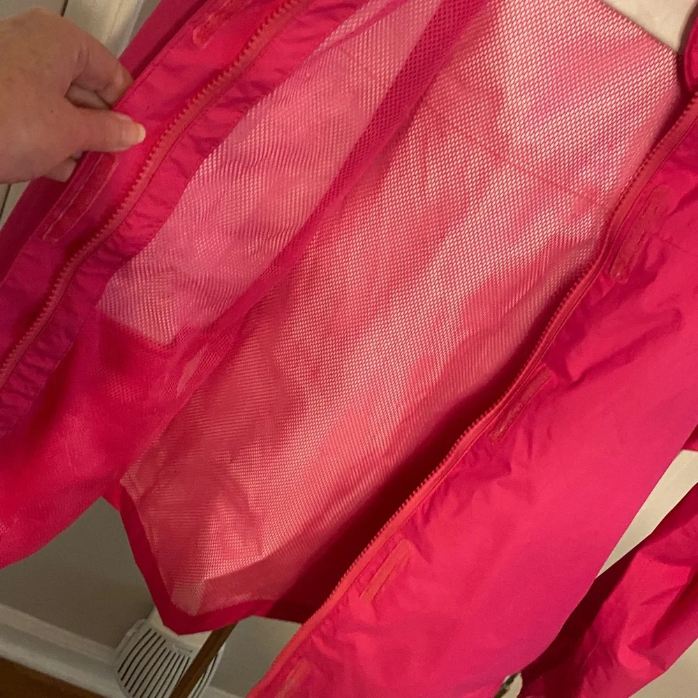 The North Face Girls Windbreaker - Picture 11 of 14